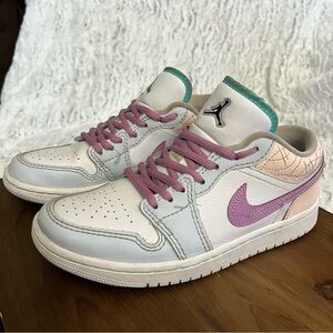 FREE SHIPPING! Nike Jordan 1 Low Multi-Color Sashiko Womens size 7